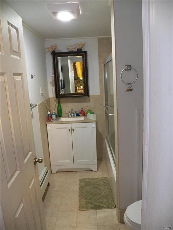 First Floor Full Bathroom