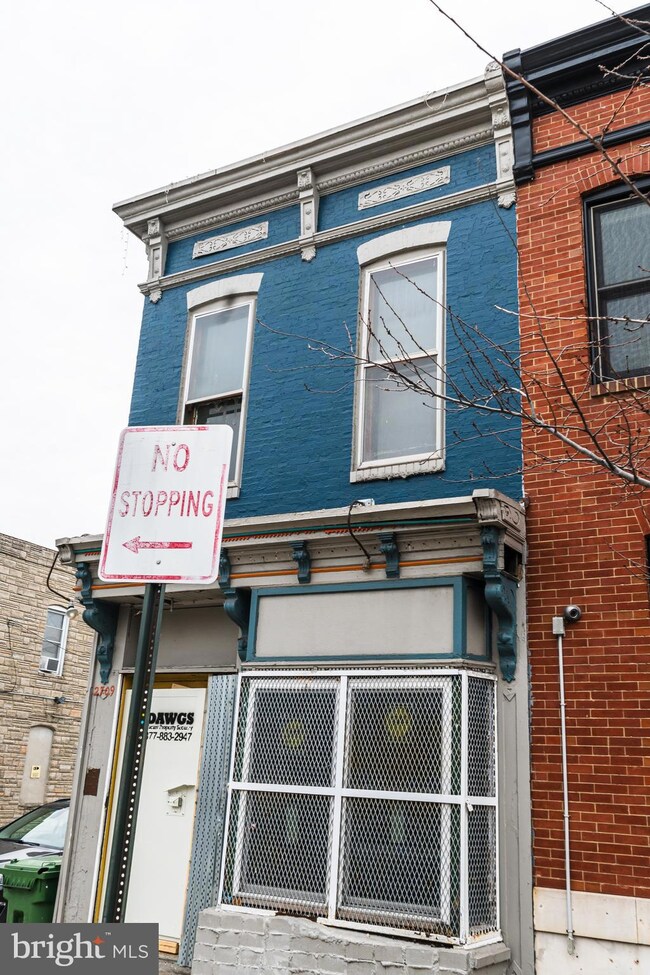 2709 E Fayette St, Baltimore, MD 21224 - photo 2