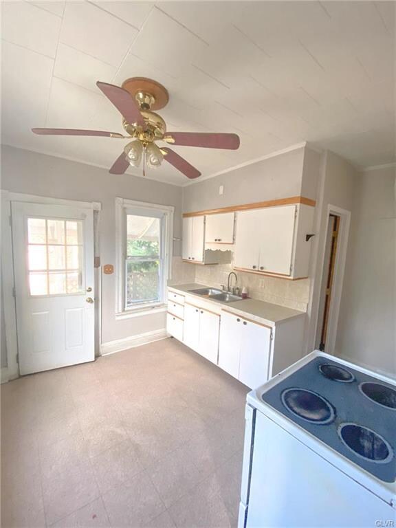 335 N Fulton St, Allentown, PA 18102 - photo 2