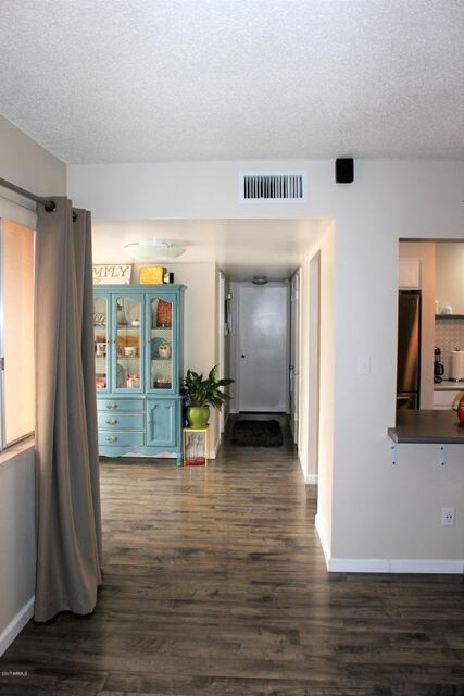 Hall to Bath, Guest room and Master
