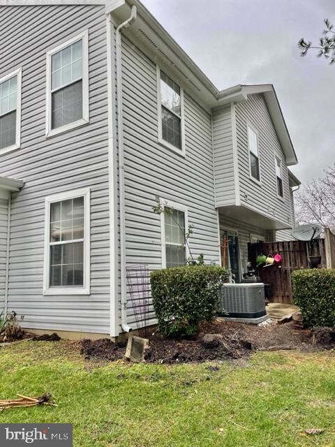 3915 Elan Ct, Bowie, MD 20716 - photo 5