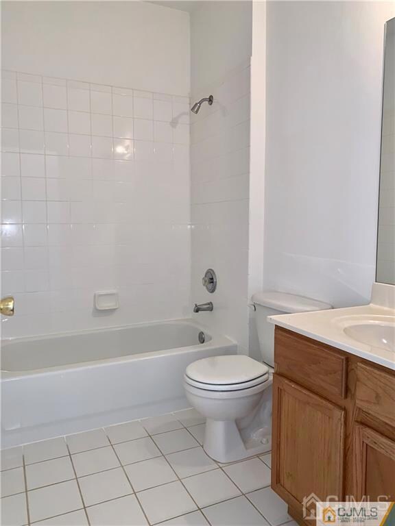 924 Del Negro Ct unit 924, South Plainfield, NJ 07080 - photo 7