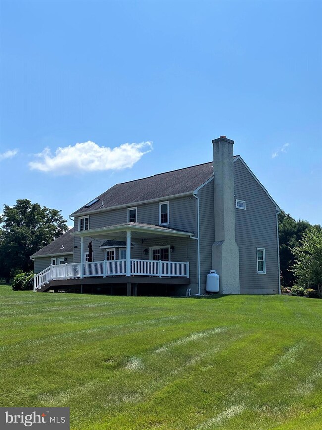 217 Vincent Dr, Honey Brook, PA 19344 - photo 7