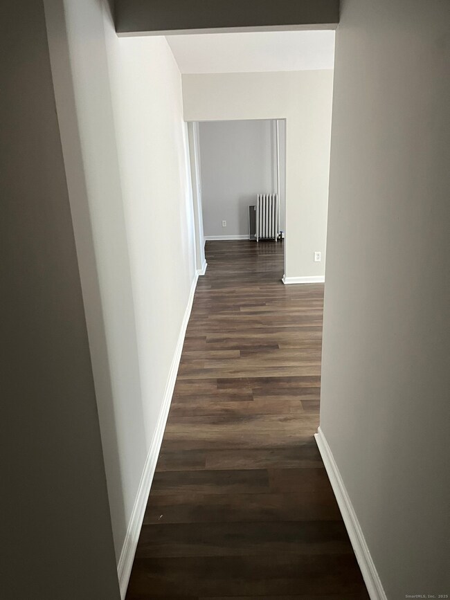 146 George St unit 2, Bridgeport, CT 06604 - photo 7