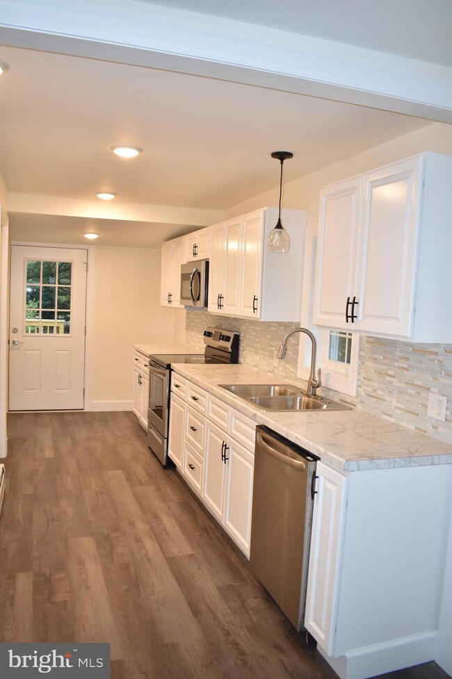 63 River Rd, Tamaqua, PA 18252 - photo 4