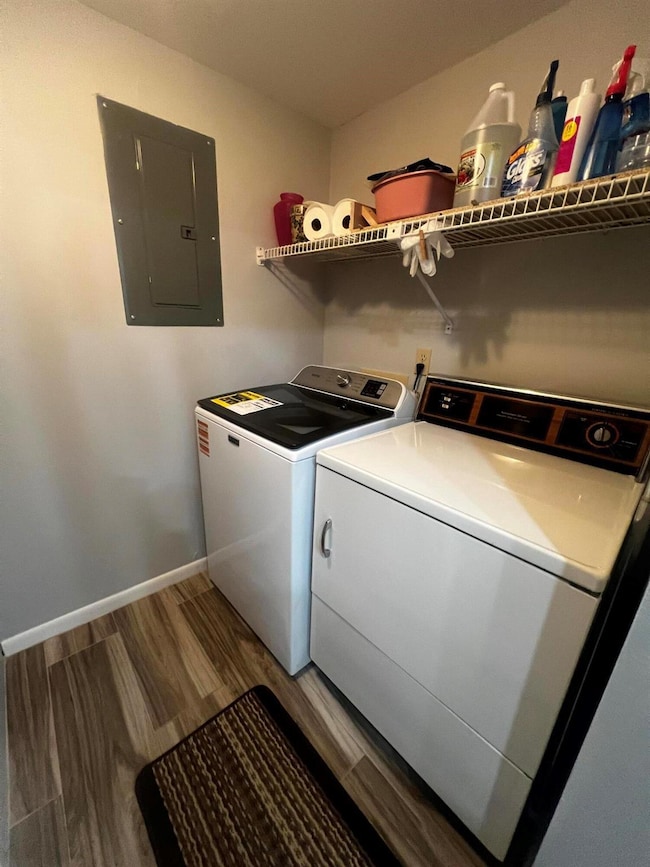 408 Pine Glen Ln unit C-2, Greenacres, FL 33463 - photo 6