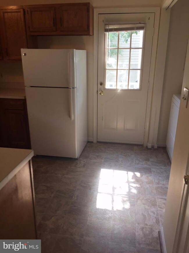 7109 Runnymede Trail, Fredericksburg, VA 22407 - photo 7