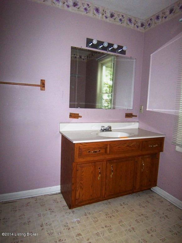 7 BATH 1