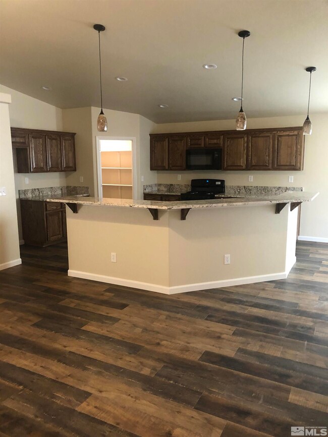 745 N Broadway St, Fallon, NV 89406 - photo 2