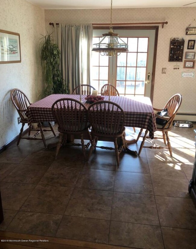 801 Parkview Blvd, Toms River, NJ 08757 - photo 5