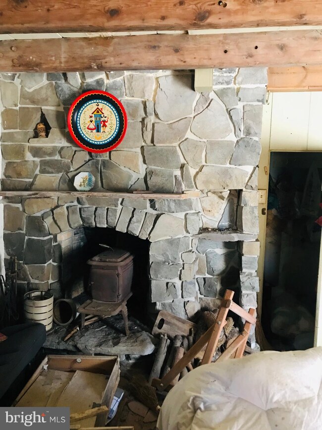 533 Levengood Rd, Douglassville, PA 19518 - photo 4