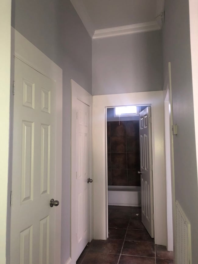 2210 Sabine Pass Ave, Beaumont, TX 77701 - photo 7