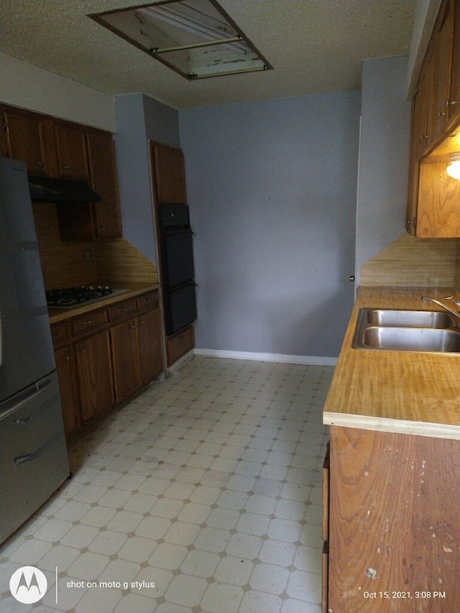 6822 Winding Trace Dr, Houston, TX 77086 - photo 4