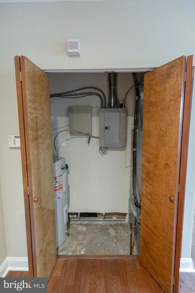 1411 Walnut St unit 1005, Philadelphia, PA 19102 - photo 7