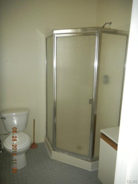 39 N 11th St unit B, Allentown, PA 18101 - photo 3