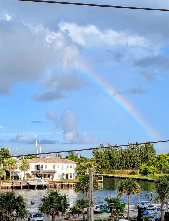 Oxford Towers unit 404, Hollywood, FL 33019 - photo 4