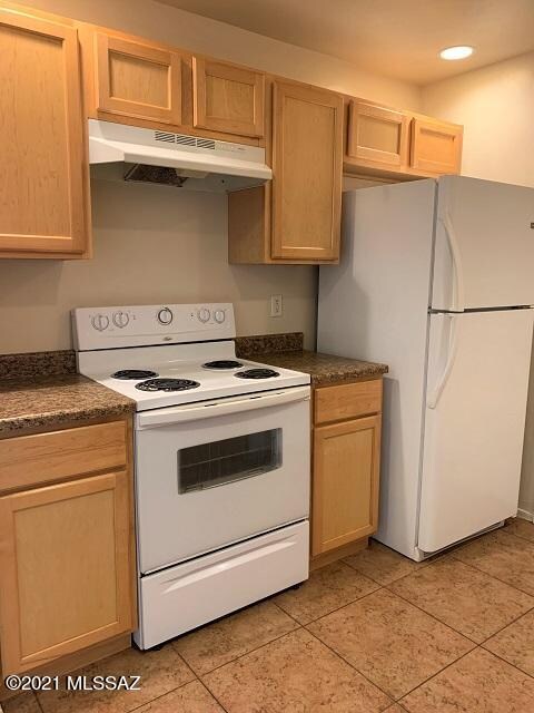 521 E Drachman St, Tucson, AZ 85705 - photo 7