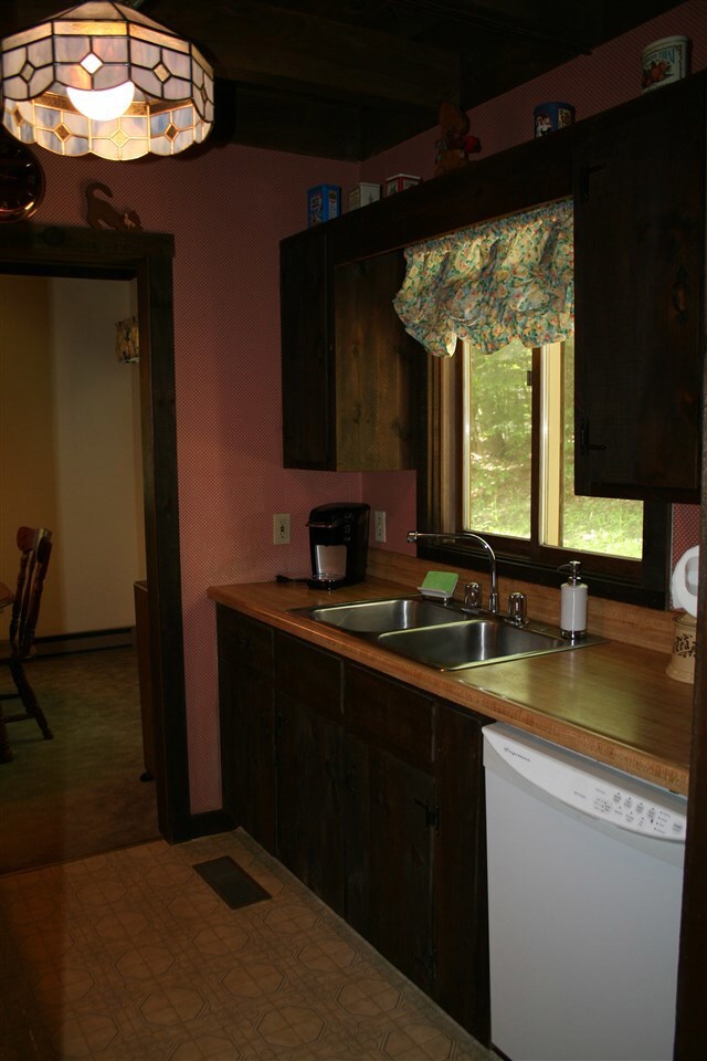 22 Lyman Batcheller Rd, Hartford, VT 05001 - photo 4