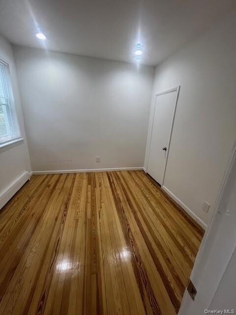 30 Grace St unit 3, Oyster Bay, NY 11771 - photo 3