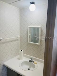 6950 46th Ave N unit 1, Saint Petersburg, FL 33709 - photo 7