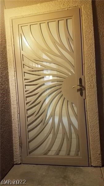 Upgraded NICE Outside door seller upgraded