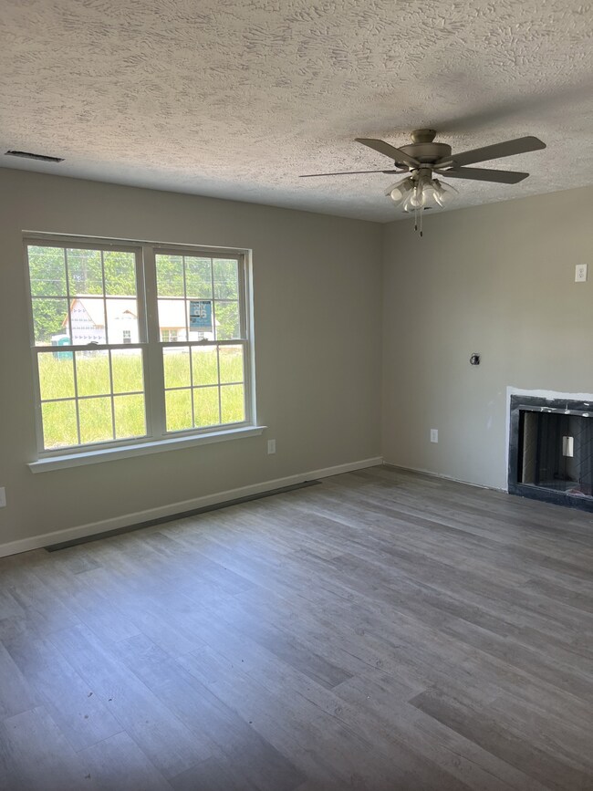 77 Timber Cir, Manchester, TN 37355 - photo 7