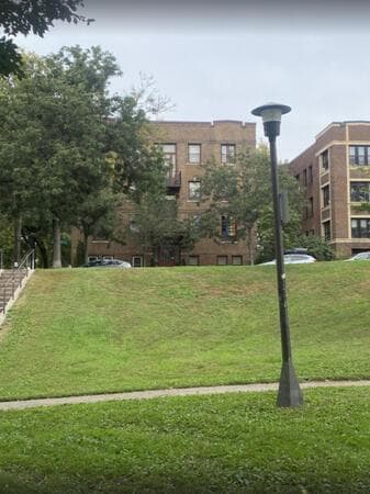 1300 Powderhorn Terrace unit 28, Minneapolis, MN 55407 - photo 2