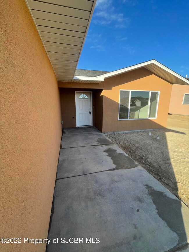 2720 La Habra St, Farmington, NM 87401 - photo 2