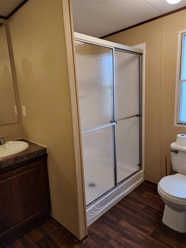 111 Highland Ct, Springtown, TX 76082 - photo 7