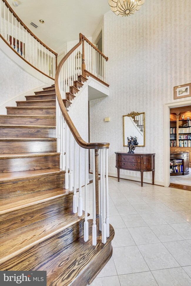 9107 Forest Shadow Way, Fairfax Station, VA 22039 - photo 3