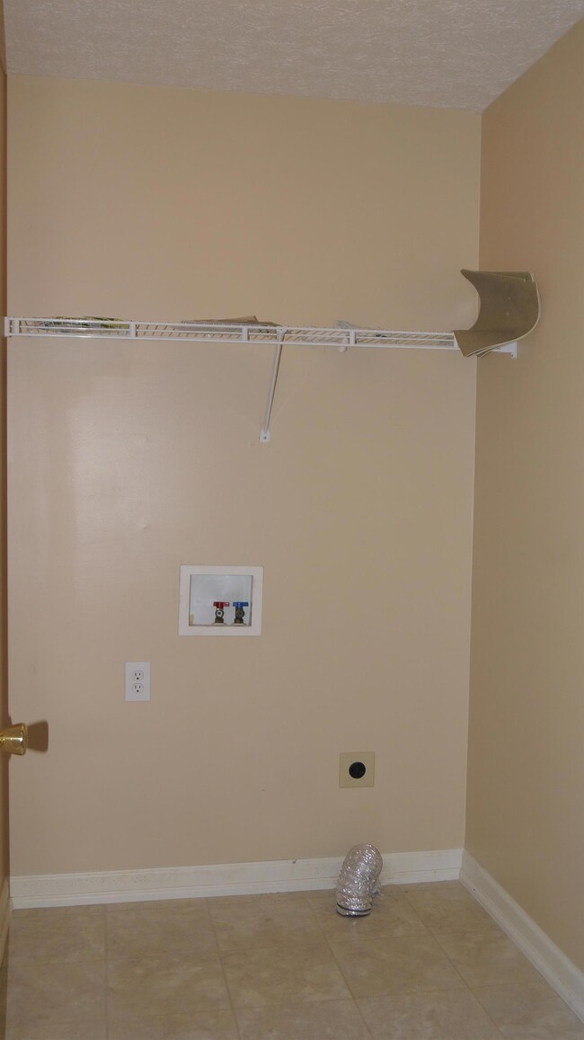 1425 Hills Chapel Rd, Manchester, TN 37355 - photo 6