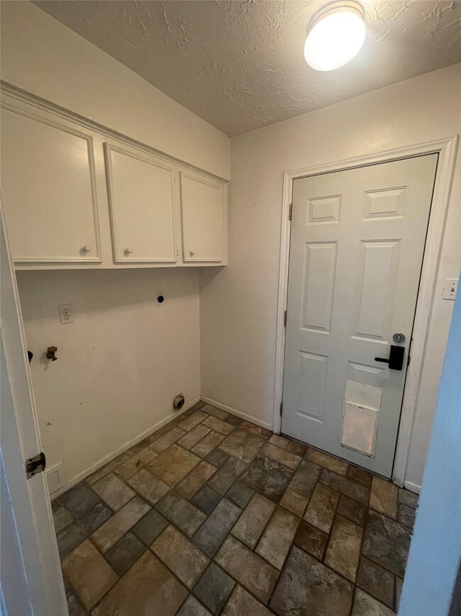 22210 Woodrose Dr, Katy, TX 77450 - photo 5