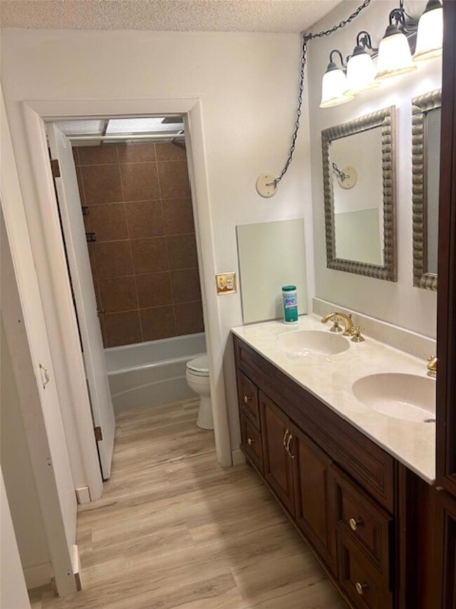 3720 Inverrary Dr unit 1T, Lauderhill, FL 33319 - photo 7