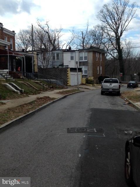 3017 Rayner Ave, Baltimore, MD 21216 - photo 3