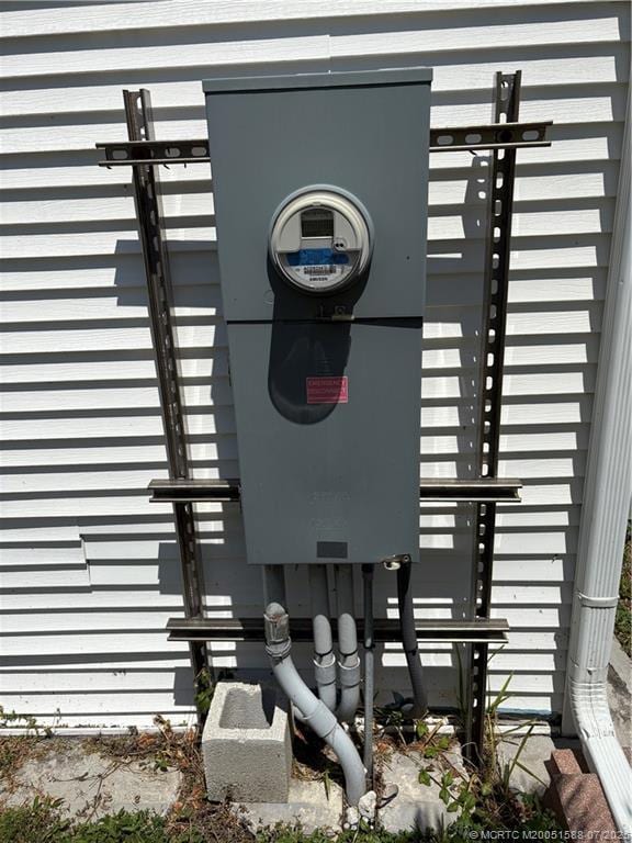 1214 Nettles Blvd, Jensen Beach, FL 34957 - photo 7