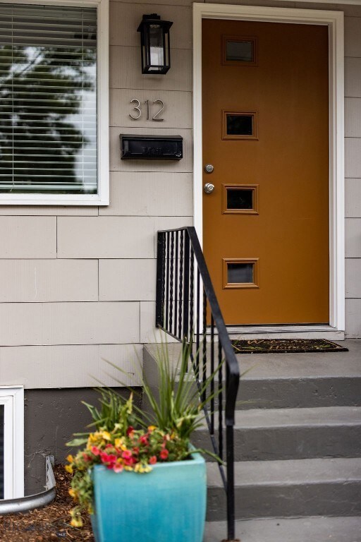 312 W Beall St, Bozeman, MT 59715 - photo 2