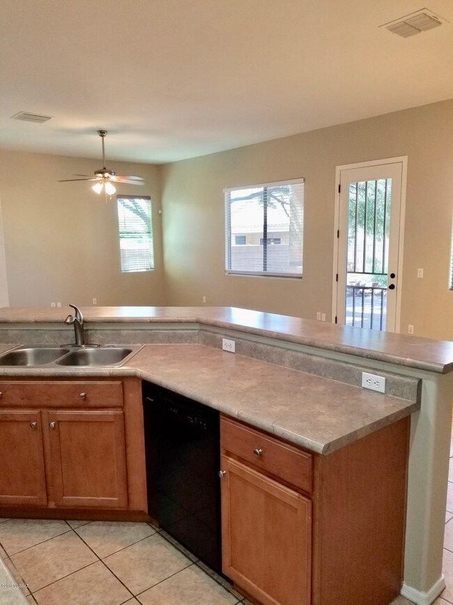 Kitchen/view to FR