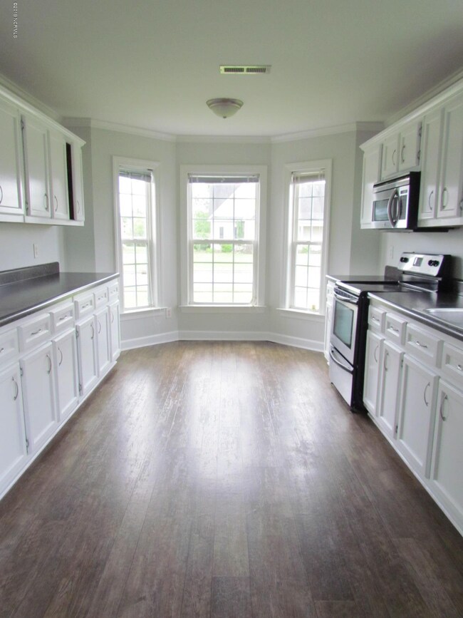 1525 Ashmoor Ln, Winterville, NC 28590 - photo 7