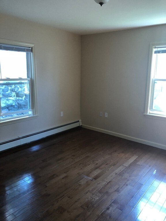 43 Campbell St unit 43, Woburn, MA 01801 - photo 2