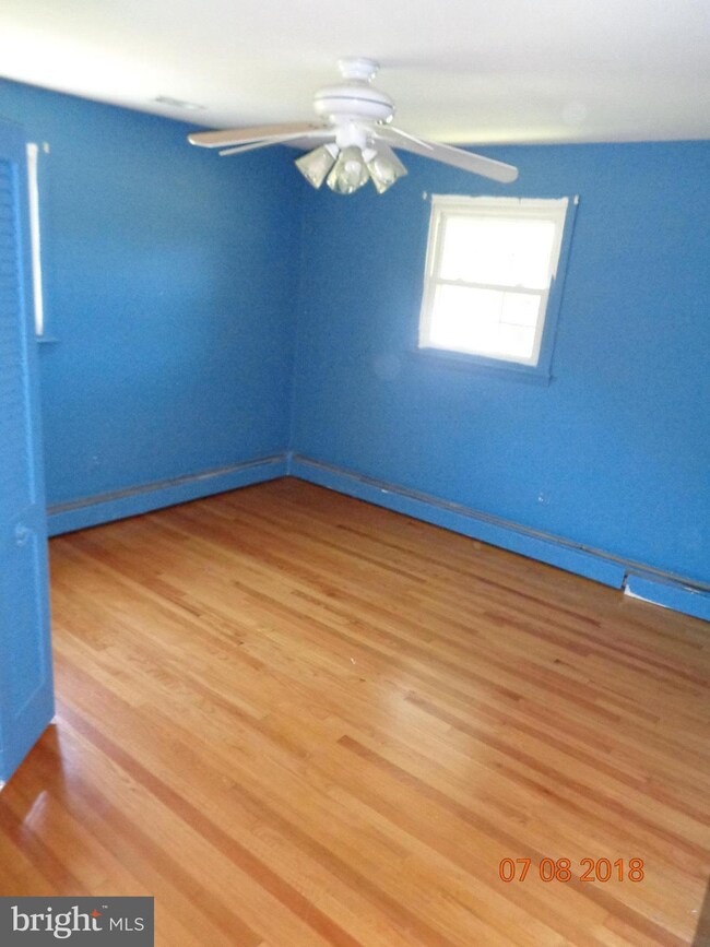 13905 Lewisdale Rd, Clarksburg, MD 20871 - photo 6