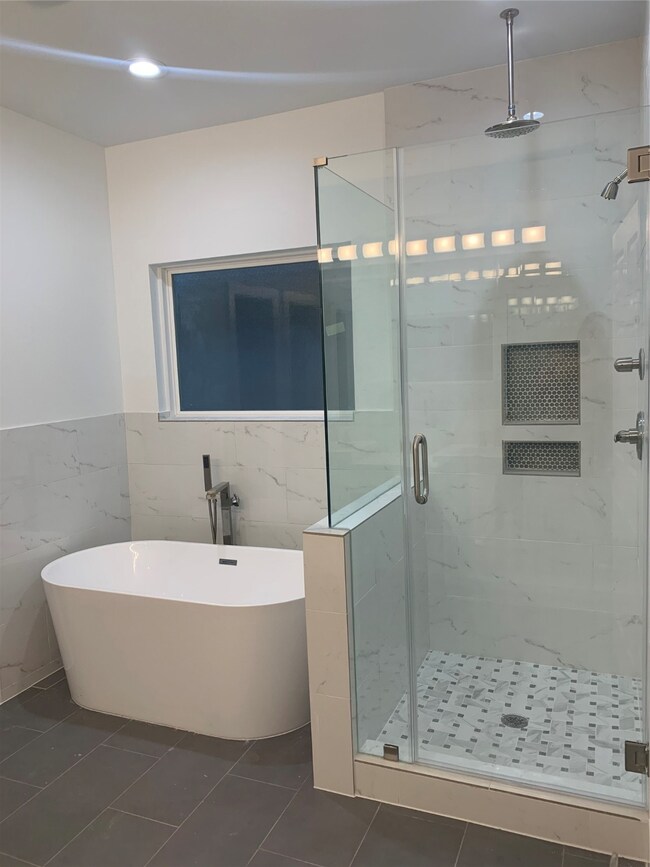 6618 Apollo St, Houston, TX 77091 - photo 2