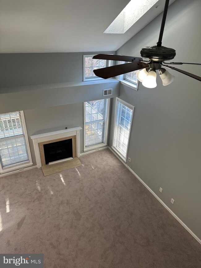 6972 Ellingham Cir unit 72, Alexandria, VA 22315 - photo 6