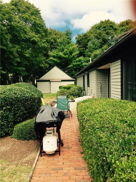 32 Shadow Farm Way, Wakefield, RI 02879 - photo 7