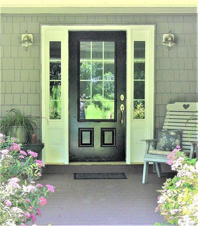 5340 E Texas Rd, Macungie, PA 18062 - photo 4