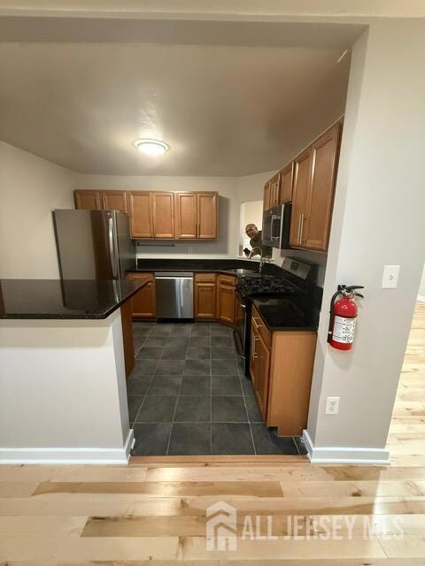 45 Chatham Square unit B145, Parlin, NJ 08859 - photo 3