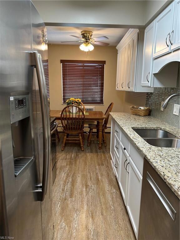 View to kitchen from entry hallw.
