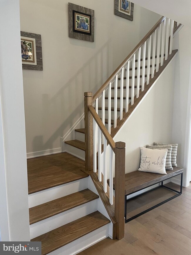 28 Umbrell Dr, Norristown, PA 19403 - photo 4