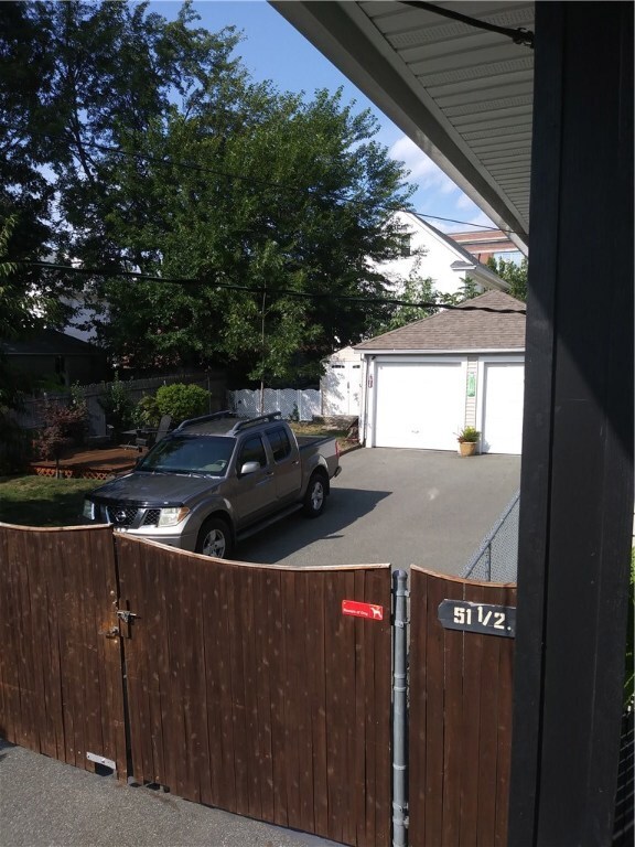 side yard