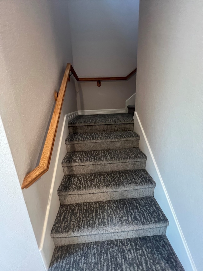 8212 Sealey St unit B, Houston, TX 77088 - photo 5