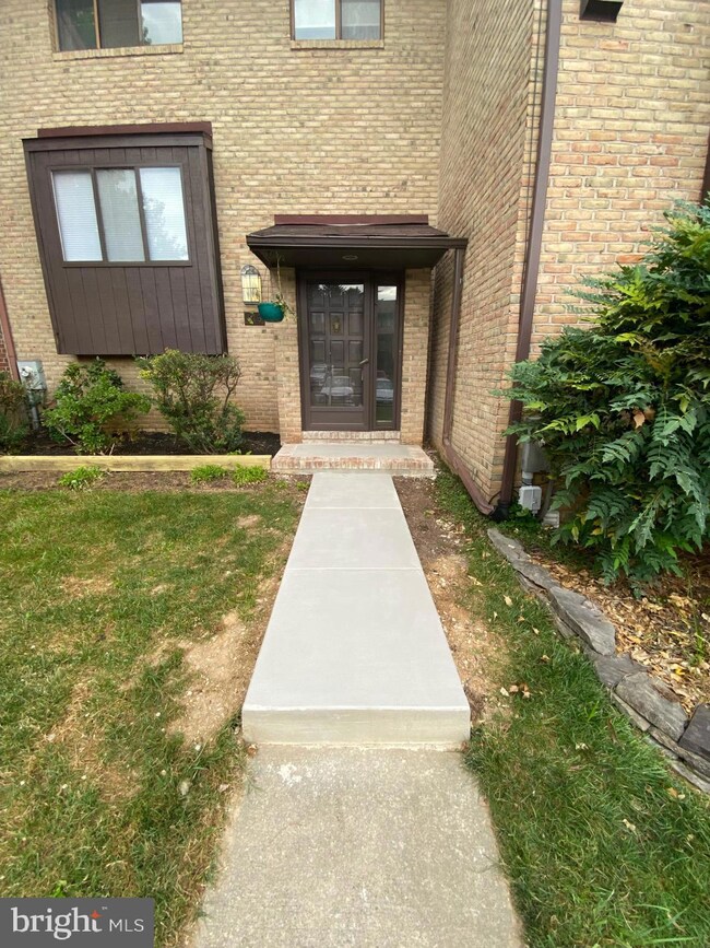 416 Five Farms Ln, Lutherville Timonium, MD 21093 - photo 2